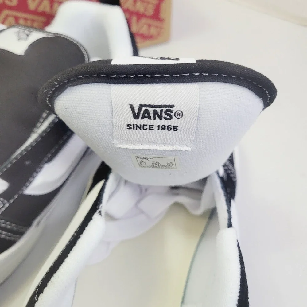 Vans Kids Knu Skool Skate Shoes Size 7Y Black White Puffy Suede Sneakers